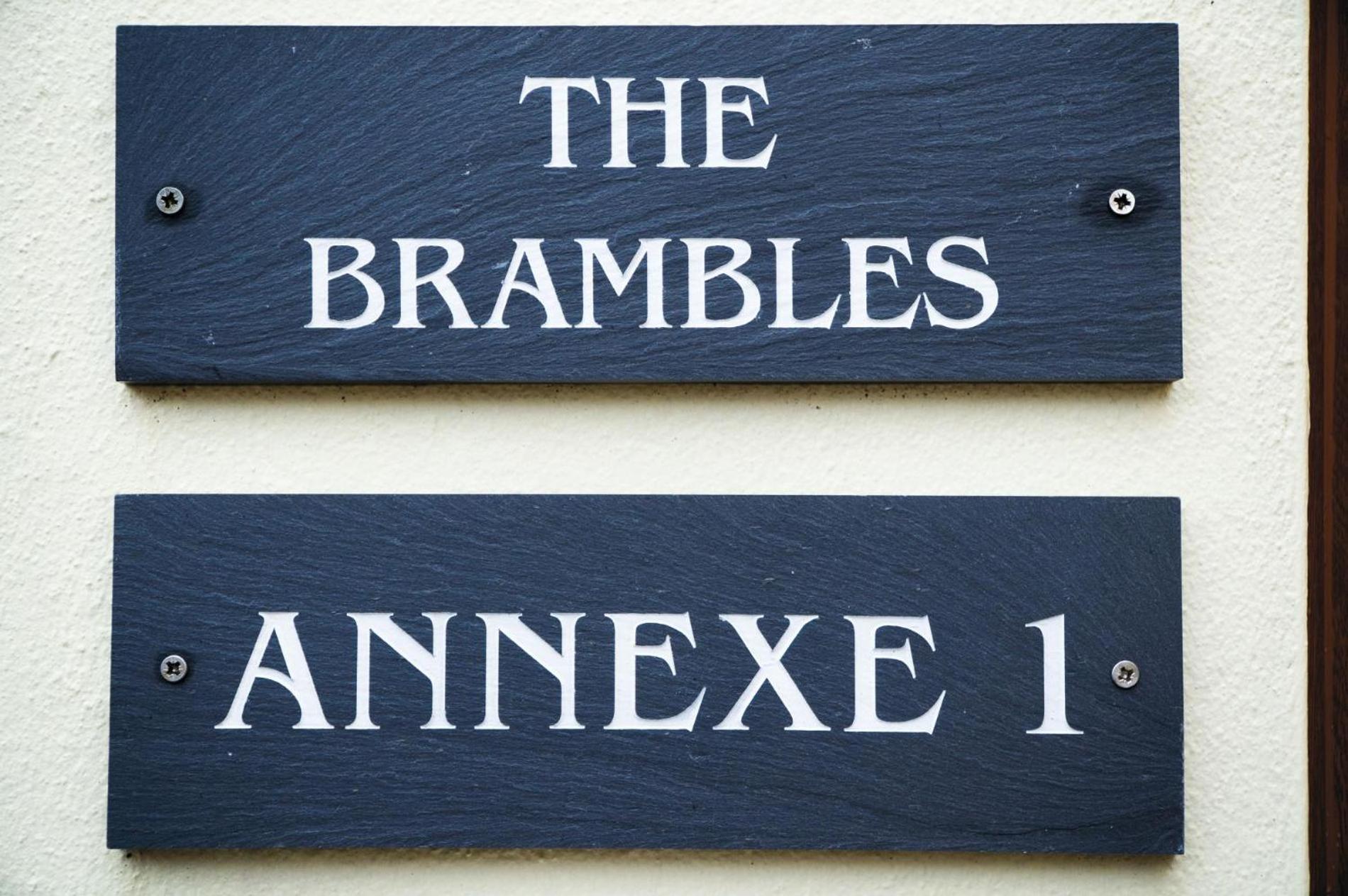 The Brambles - 2 Bedroom Cottage - Llanteg 外观 照片